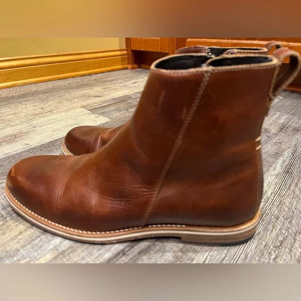 LIKE NEW! Helm Pablo tough leather boots size men’s 10.5